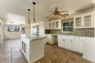 212 Bonnieview St, Austin, TX 78704 - Photo 33