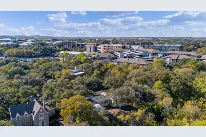 212 Bonnieview Street, Austin, TX 78704 - Photo 9