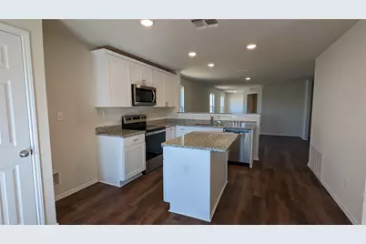 521 Autumn Blaze Road, New Braunfels, TX 78130 - Photo 3