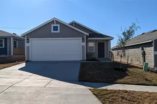 521 Autumn Blaze Rd, New Braunfels, TX 78130 - Photo 1