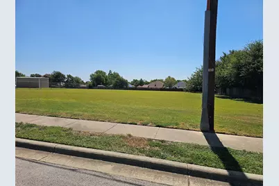 603 S Railroad Avenue, Pflugerville, TX 78660 - Photo 1