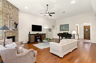 205 Amiata Ave, Lakeway, TX 78734 - Photo 5