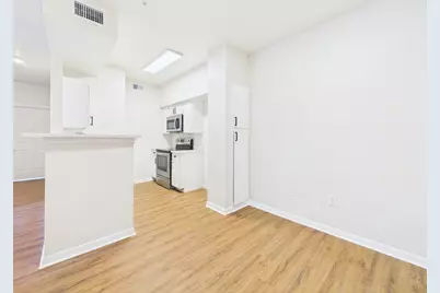 2320 Gracy Farms Lane #323, Austin, TX 78758 - Photo 7