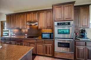 21012 North Ridge St, Lago Vista, TX 78645 - Photo 15