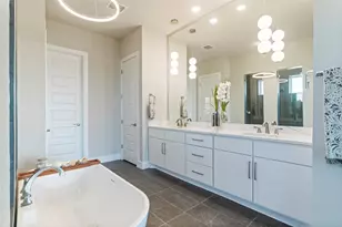 605 Crescent View Dr, Georgetown, TX 78628 - Photo 15