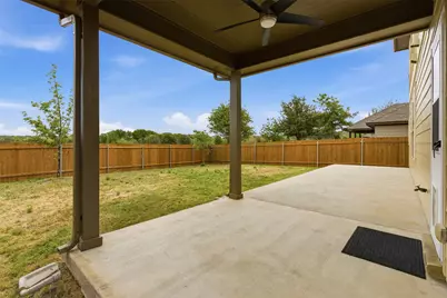 2004 Garretts Way, Manchaca, TX 78652 - Photo 23