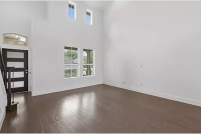 2004 Garretts Way, Manchaca, TX 78652 - Photo 9