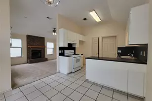 1007 Black Locust Dr, Pflugerville, TX 78660 - Photo 5