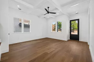 1410 Perez St, Austin, TX 78721 - Photo 11