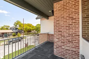 1410 Perez St, Austin, TX 78721 - Photo 29