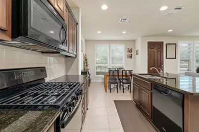 6814 E Riverside Drive #31, Austin, TX 78741 - Photo 9