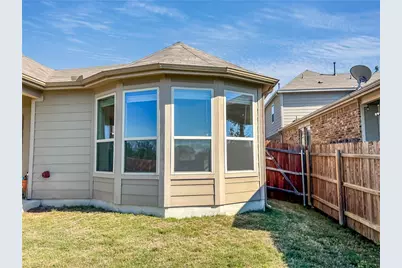 309 Cyril Drive, Hutto, TX 78634 - Photo 23