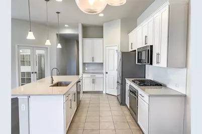 309 Cyril Drive, Hutto, TX 78634 - Photo 7