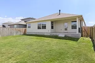 112 Falkland St, Hutto, TX 78634 - Photo 27