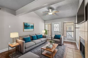 806 W 24th St, Austin, TX 78705 - Photo 5