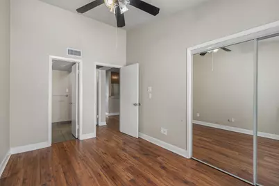 806 W 24th Street #326, Austin, TX 78705 - Photo 23