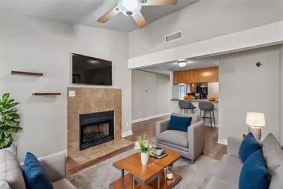 806 W 24th Street #326, Austin, TX 78705 - Photo 3