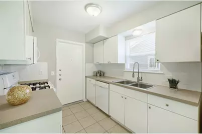 8527 Maine Drive, Austin, TX 78758 - Photo 11