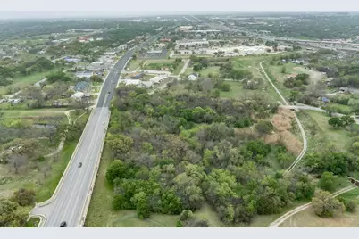 610 W Nash Street, Round Rock, TX 78664 - Photo 9