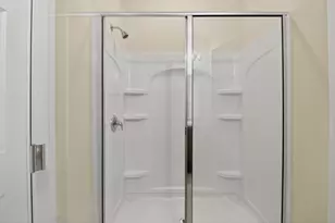 137 Miracle Dr, Jarrell, TX 76537 - Photo 17