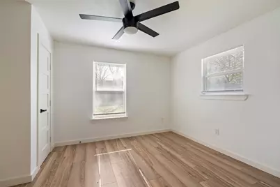 807 Cedar Glen, Austin, TX 78745 - Photo 17