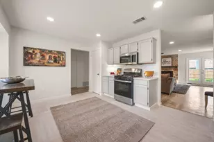 7611 Navarro Pl, Austin, TX 78749 - Photo 5