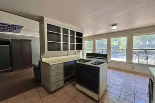 727 N Pine St, San Antonio, TX 78202 - Photo 31