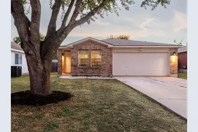 604 S Pauley Drive, Hutto, TX 78634 - Photo 5