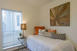2529 Rio Grande St, Austin, TX 78705 - Photo 17