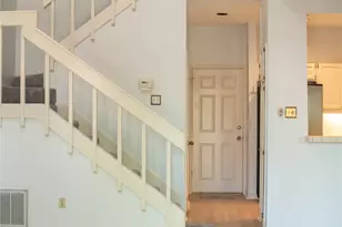 10819 Crown Colony Dr, Austin, TX 78747 - Photo 5