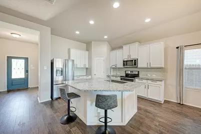 136 Finley Street, Hutto, TX 78634 - Photo 7
