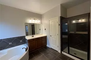 3928 Crest Ln, Round Rock, TX 78681 - Photo 17