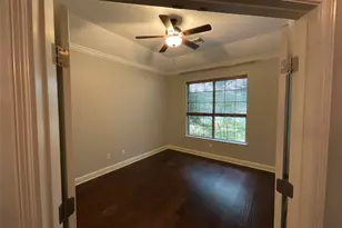 3928 Crest Ln, Round Rock, TX 78681 - Photo 3