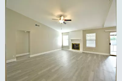 11214 Blackmoor Drive, Austin, TX 78759 - Photo 5