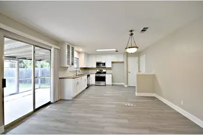 11214 Blackmoor Drive, Austin, TX 78759 - Photo 7