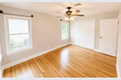 7521 Delafield Lane, Austin, TX 78752 - Photo 7