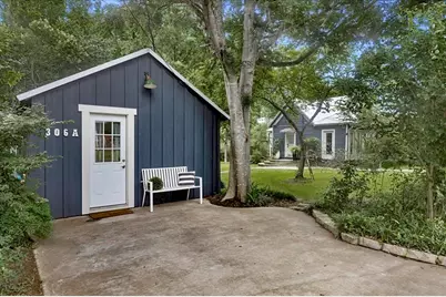 306 5th Avenue, Smithville, TX 78957 - Photo 29