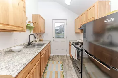 306 5th Avenue, Smithville, TX 78957 - Photo 33