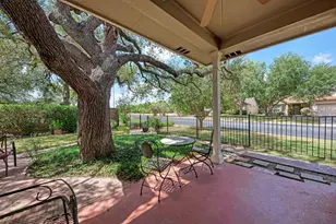101 Dewberry Dr, Georgetown, TX 78633 - Photo 7