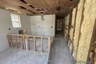1911 40th St, Galveston, TX 77550 - Photo 29