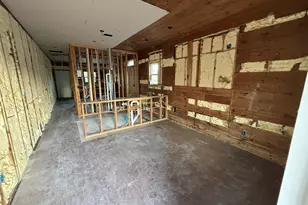 1911 40th St, Galveston, TX 77550 - Photo 27