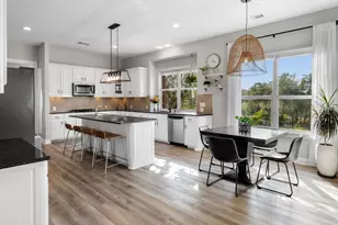 13612 Flat Top Ranch Rd, Austin, TX 78732 - Photo 5