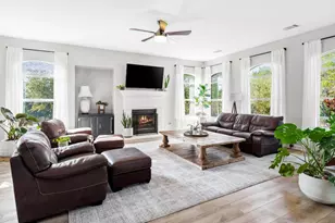 13612 Flat Top Ranch Rd, Austin, TX 78732 - Photo 3