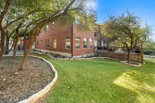 13612 Flat Top Ranch Rd, Austin, TX 78732 - Photo 35