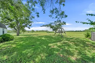 14858 Fm 1322, Luling, TX 78648 - Photo 33