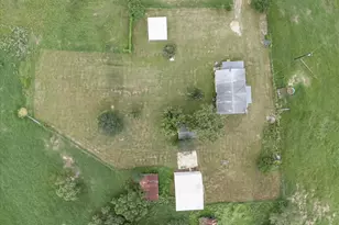 14858 Fm 1322, Luling, TX 78648 - Photo 39