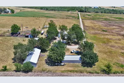 201 926 Prairie, Thrall, TX 76578 - Photo 11