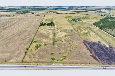 201 926 Prairie, Thrall, TX 76578 - Photo 3