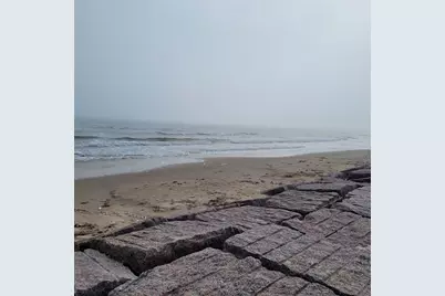 1643 Canal Street, Bay City, TX 77414 - Photo 3