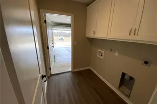 618 Oak Ln, Cottonwood Shores, TX 78657 - Photo 13